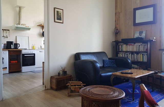 Comfortable downtown apartment