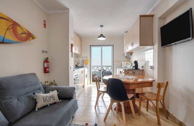 Confortable apartamento vacacional "Refúgio na Praia Da Luz" Cerca de la Playa