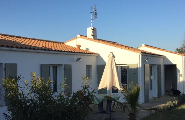 Casa sólo todo el confort del sur con jardín completamente cerrado - 6 personas