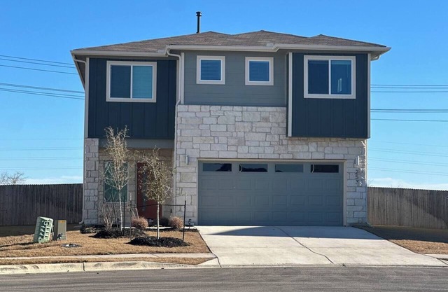 Comfy house close to Tanger outlets