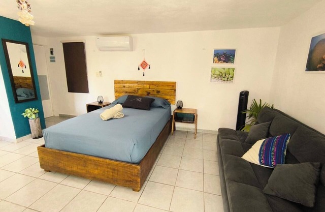 Estudio acoger equipado y céntrico, a 3 cuadras del malecón