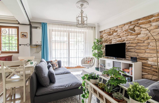 Flat with Backyard Close to Sapphire Shopping Mall