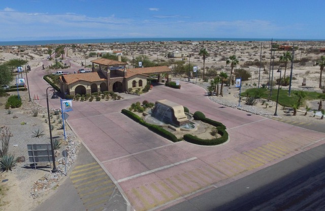 Condominio 71-1 100 pies del mar de Cortés con WIFI