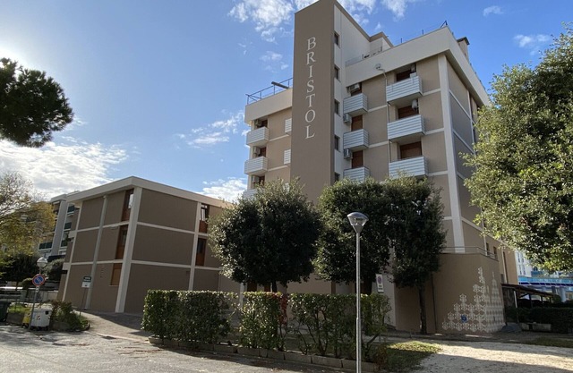 BRISTOL 115 - Apartamento para 4 personas en Bibione