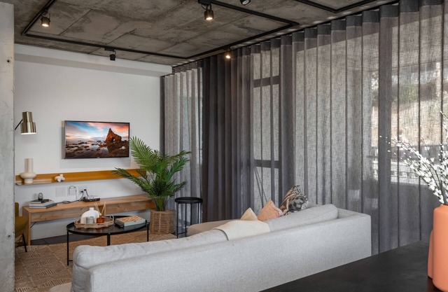 Contemporary 3-Bedroom in Bo-Kaap | Views and Pool