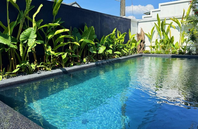 Villa contemporánea con piscina Safari de 3 dormitorios cerca de la playa de Nai Yang