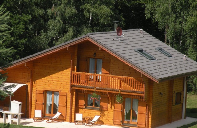 CHALET CONTEMPORÁNEO CON CHIMENEA SAUNA BALNEO WIFI