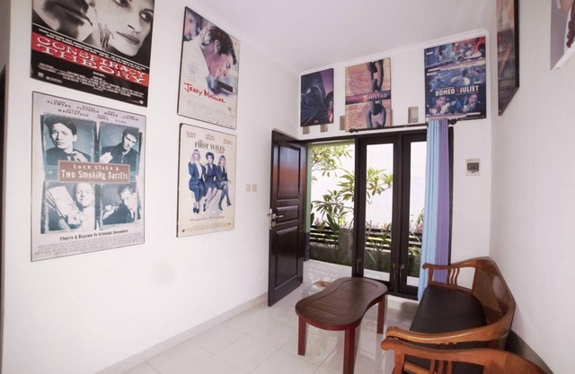 Habitación conveniente en Jimbaran, piscina disponible en la casa