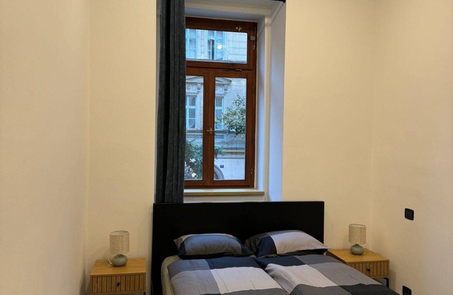 Cool apartment with small balcony near Florenc