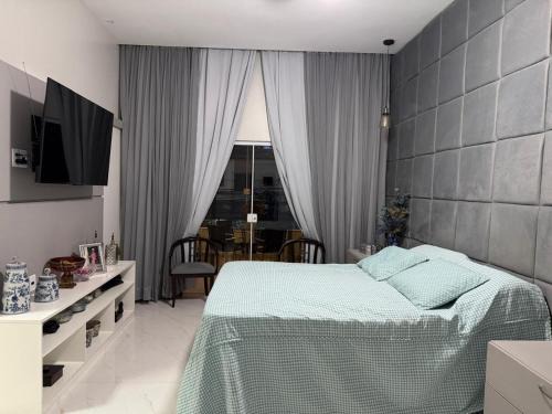COP 30 Casa com 05 Quartos em Excelente Localização