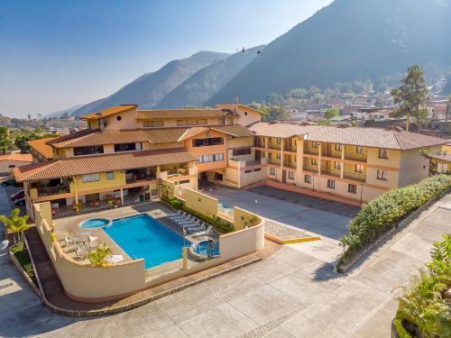 Cordillera Hotel