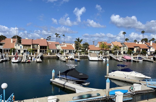 Coronado Condo en la Marina, 3 habitaciones y 2 baños