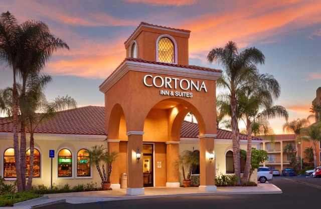 Cortona Inn and Suites Anaheim Resort