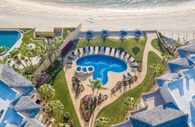 Recién remodelado Surf Condo en la playa frente a 2 Great Surf Breaks