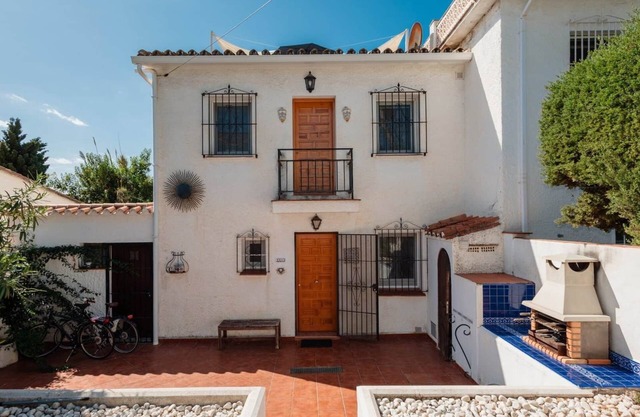 Costabella Beach House · Magnolia Marbella