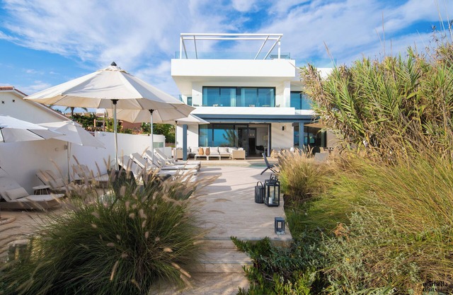 Costabella Frontline Beach Villa | Ref. #62