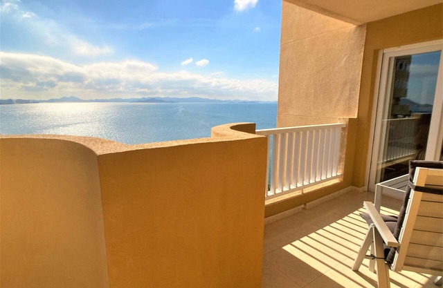 Acogedor apartamento frontal al Mar Menor