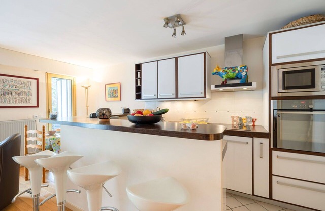 Hermoso apartamento para 4 personas con WIFI y balcón