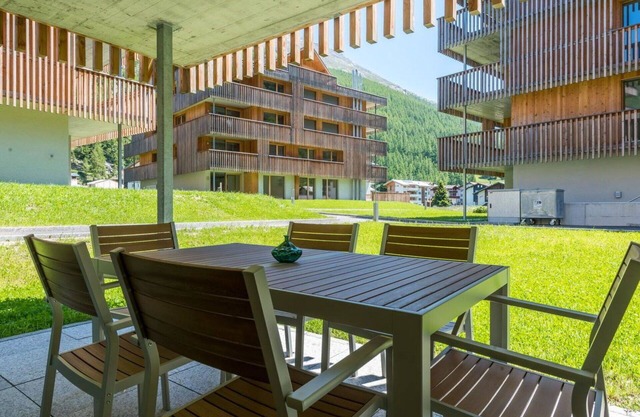 Bonito apartamento para 7 personas con WIFI, TV, balcón y mascotas permitida