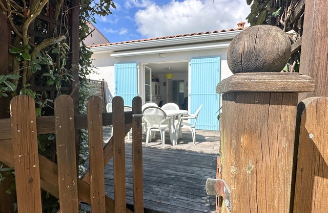Casa vacacional para 4 personas con WIFI, parking y cerca de la playa - Les Mathes