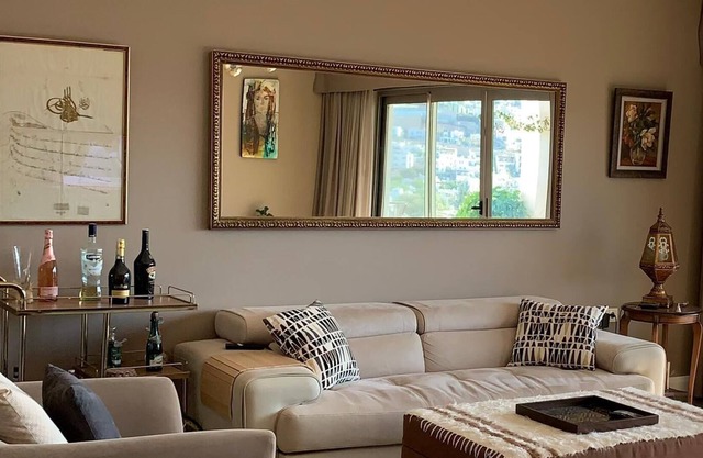 Cosy place close to city center with nice city View