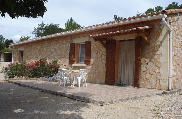 Casa rural a los pies del Mont Ventoux con piscina