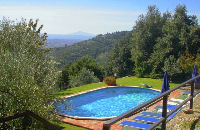 Casa en Cortona con Piscina y Vistas