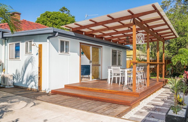 Cottage on Middleton - pasos del animado centro de Byron