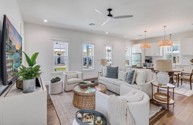 Cottage w/ Cool Coastal Vibe, Great Amenities at Cinnamon Shore South