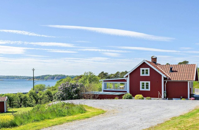 4 esrellas case en STENUNGSUND