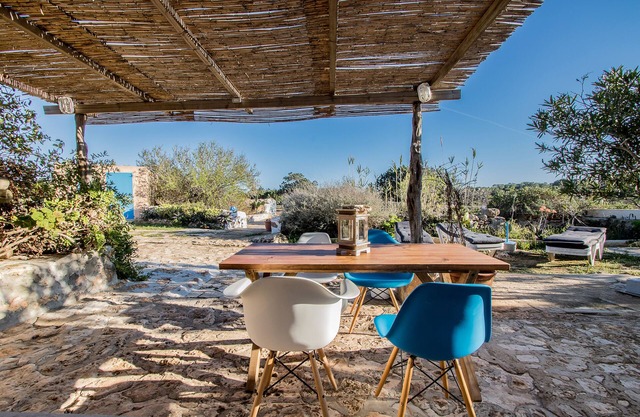 Casa en el campo cerca del mar
