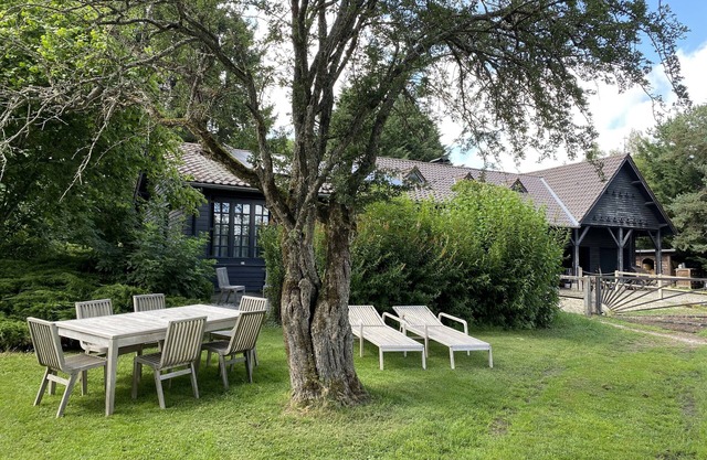 Chateau / Country House