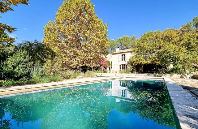 Casa rural 'Mas Des Cigales Lambesc' con piscina privada, Wi-Fi y aire acondicionado