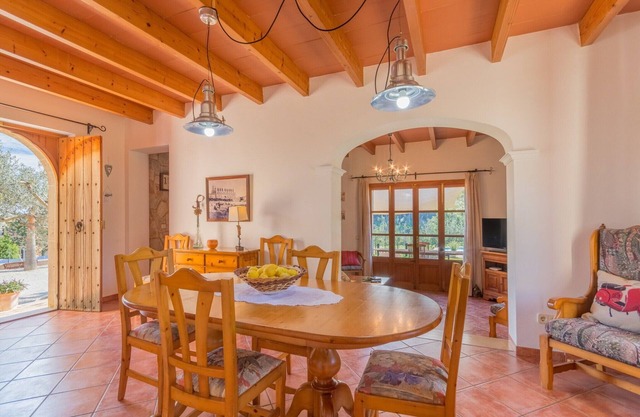 Casa rural en Búger con piscina privada