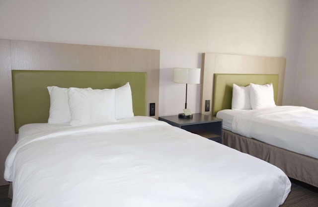 Country Inn & Suites by Radisson, Round Rock, TX