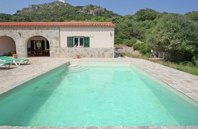 Pintoresca mansión con piscina privada