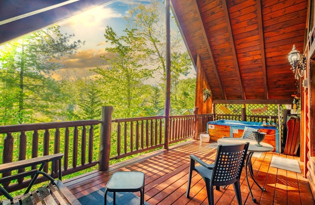 Couples Cabin! 5% Snr/Mltry Discount-Dollywood-Hot Tub-🐶 Friendly-Accessible