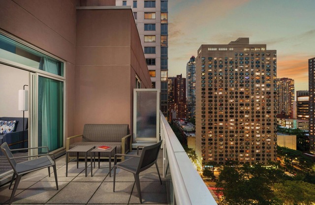 Courtyard by Marriott New York Manhattan/Upper East Side