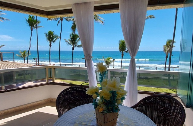 COVLA0102 - Sensational view of the beach
