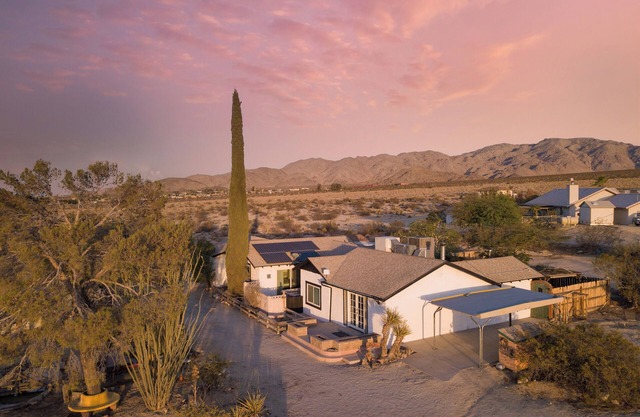 Cowboy Pool, Fire Pit, Backyard | Chic Ranch Retreat | Asteroid by AvantStay