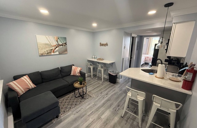 Cozy 1-bedroom condo in welcoming Wildwood