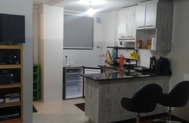 Cozy 1-bedroom condo in charming La Paz with fitness room, WiFi