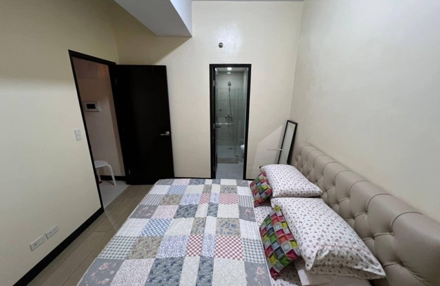 Cozy 1-bedroom condo with WiFi in fabulous Pasay
