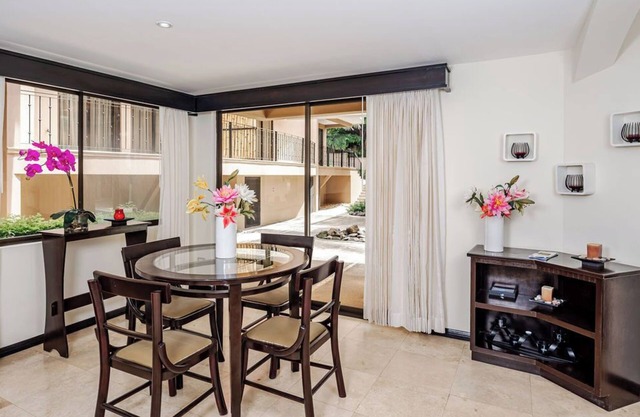 Cozy 1-Bedroom Ground Floor Condo near Playa Hermosa