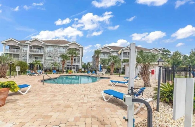 Cozy 1BR Condo | 5 Min to Beach | First-Floor