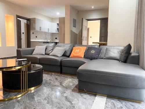 Cozy 2 bed Room - in East legon