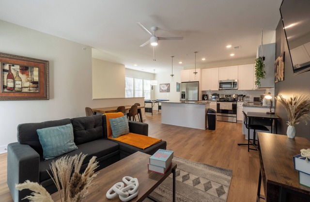 **Cozy 3-Bedroom Retreat in Wilmington** Discover the perfect stay at this stylish 3-bedroom home