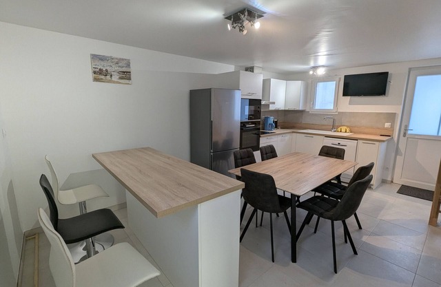 Acogedor alojamiento con aire acondicionado, 4 hab., terraza, aparcamiento - 6 pers.