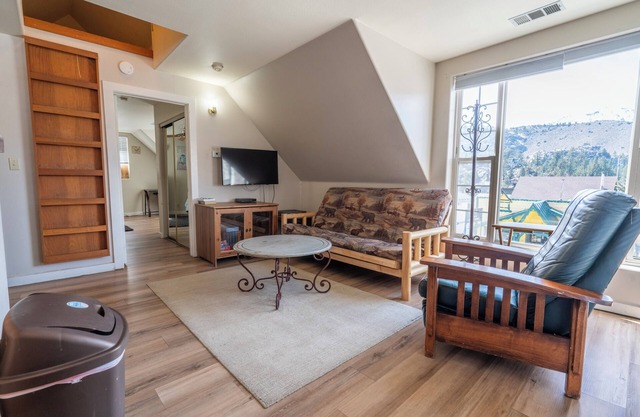 Apartamento situado encima de Rainbow Ridge