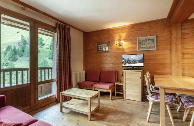 Apartamento acogedor con tonos cálidos y wifi en la residencia Roche des Fours